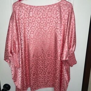 Elegant Pink Leopard Print Blouse